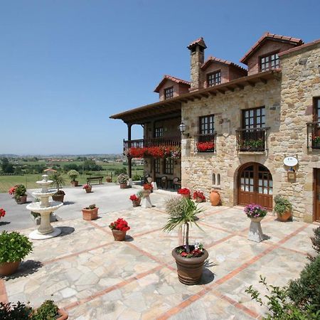 Habitaciones Y Estudios- Hotel "Posada De Cantabria El Solar" - Cenas Y Gintonic- Bar -Terraza Panoramica Galizano Ngoại thất bức ảnh