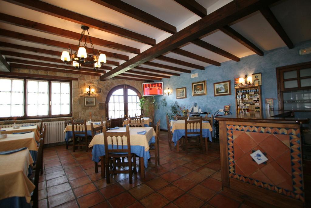 Habitaciones Y Estudios- Hotel "Posada De Cantabria El Solar" - Cenas Y Gintonic- Bar -Terraza Panoramica Galizano Ngoại thất bức ảnh